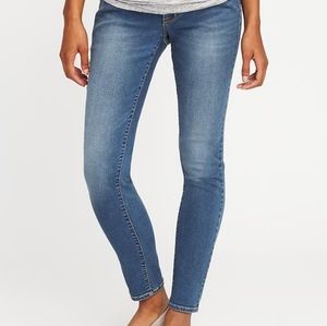 Old Navy Jeans - Old Navy Rockstar Maternity Jean's Full Panel Old Navy Jeans - Old Navy Rockstar Maternity Jean's Full Panel